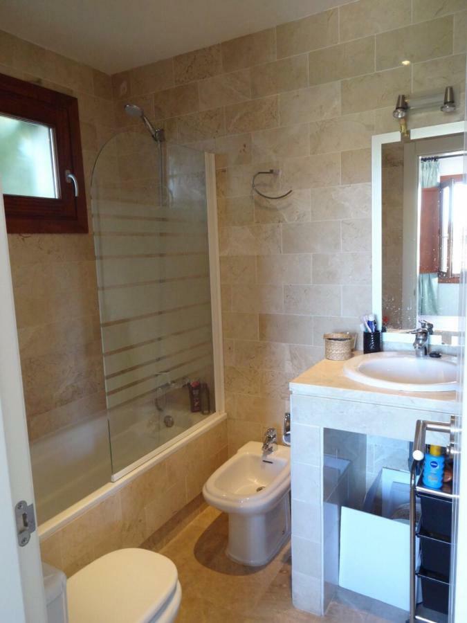 Вилла Modern Duplex With Large Panoramic View Terrace Михас Экстерьер фото